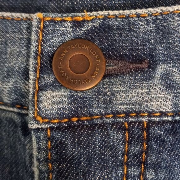 Ann Taylor Loft Size 8 Jeans Boyfriend Distressed Blue Denim - Picture 2 of 13